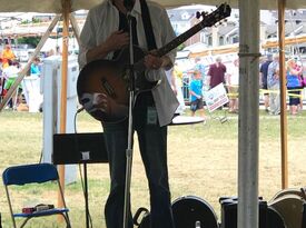 ManMadeInMichigan - Acoustic Guitarist - Mount Pleasant, MI - Hero Gallery 3