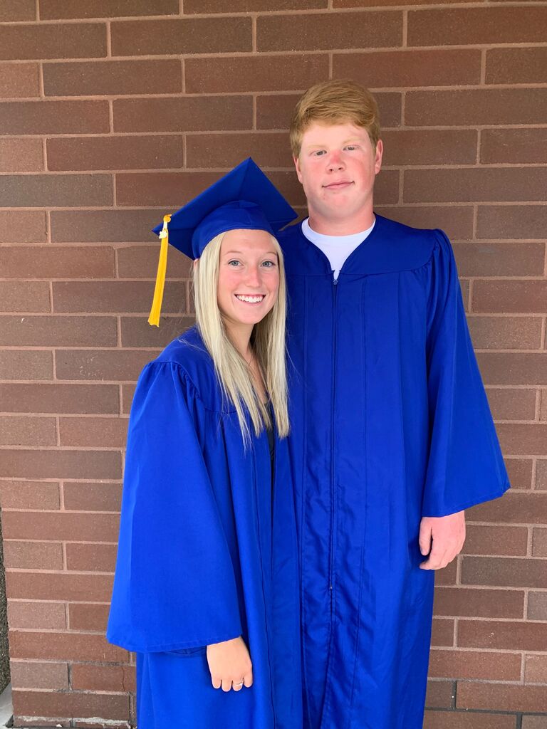 Senior year COVID graduation 