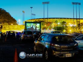 FunFlicks Outdoor Movies N. California and Oregon - Outdoor Movie Screen Rental - Redding, CA - Hero Gallery 2