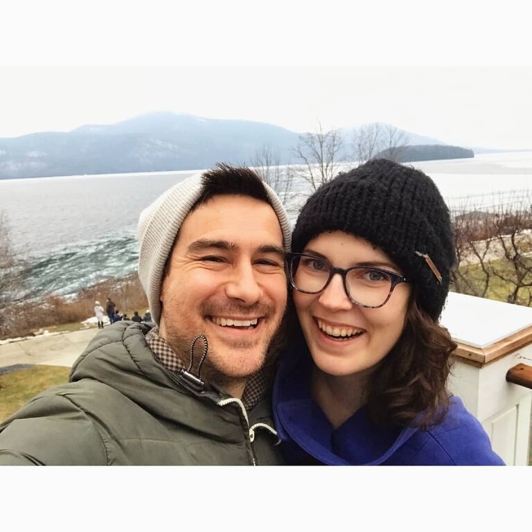 Matt (re)meets Maren's family! Though Matt had already met some of Maren's family before they started dating, Matt officially met the extended family in February of 2020!

They visited the Ice Bar at the Sagamore Hotel and Resort on Lake George.