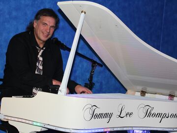 Tommy Lee Thompson - Pianist - Akron, OH - Hero Main