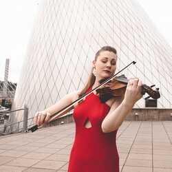 Christie Becker Violin, profile image