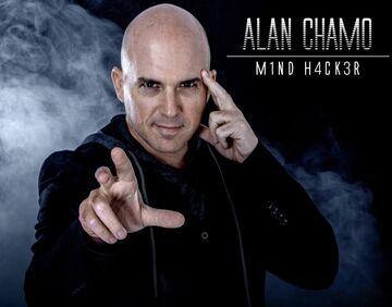 Alan Chamo - Mental Magic Entertainer - Mentalist - Miami Beach, FL - Hero Main
