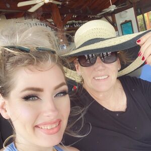 Gallery Photo 9