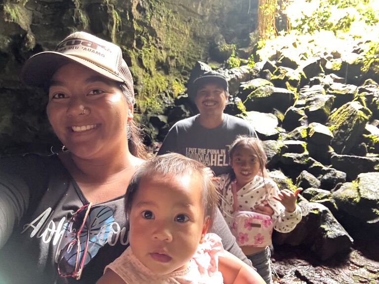 Kaumana Cave Acktion. 