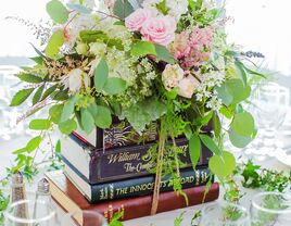 Book wedding centerpieces with flowers