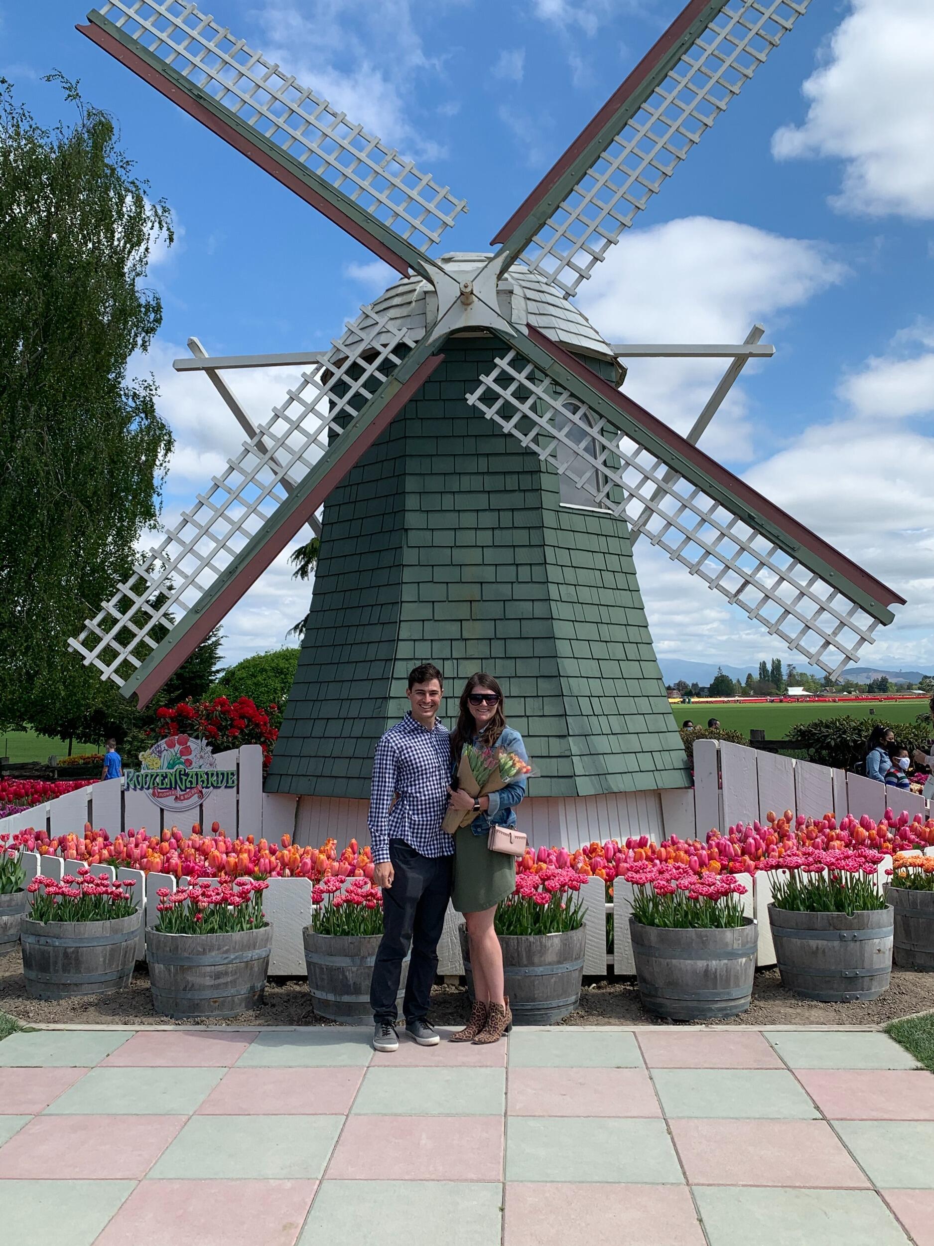 We met, had the longest first date, and have been dating ever since!