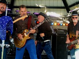 The Prairie Dogz - The Funnest Rock'n Country Band - Country Band - Calgary, AB - Hero Gallery 4