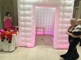 Neon Selfie Stations w/ Shimmer Wall just $299.00 - Photo Booth - New York City, NY - Hero Gallery 2