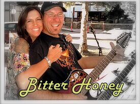 Bitter Honey - Acoustic Duo - Phelan, CA - Hero Gallery 4
