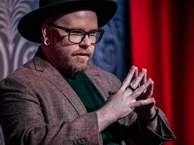 Jared Howell Magic & Fortunes - Magician - Louisville, KY - Hero Gallery 2