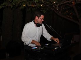 DJ Steven Feinberg - DJ - San Diego, CA - Hero Gallery 3