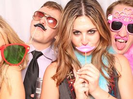 Smiley Photo Booths - Photo Booth - Clovis, CA - Hero Gallery 4