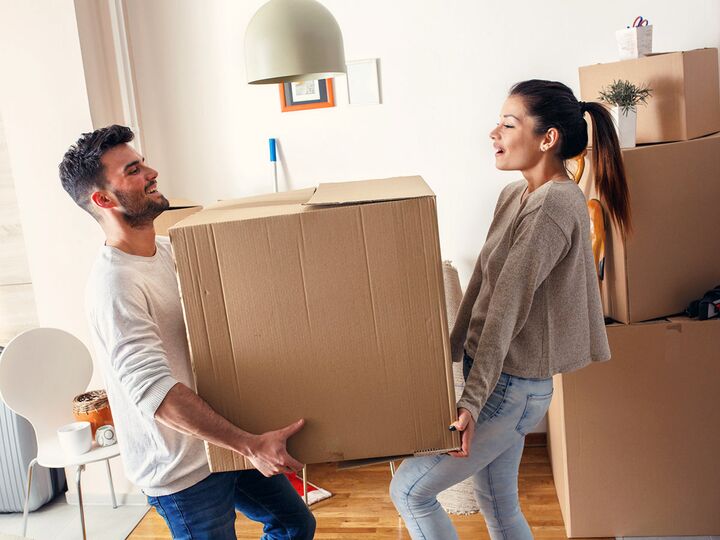 What It's Actually Like to Move In Together, According to Reddit