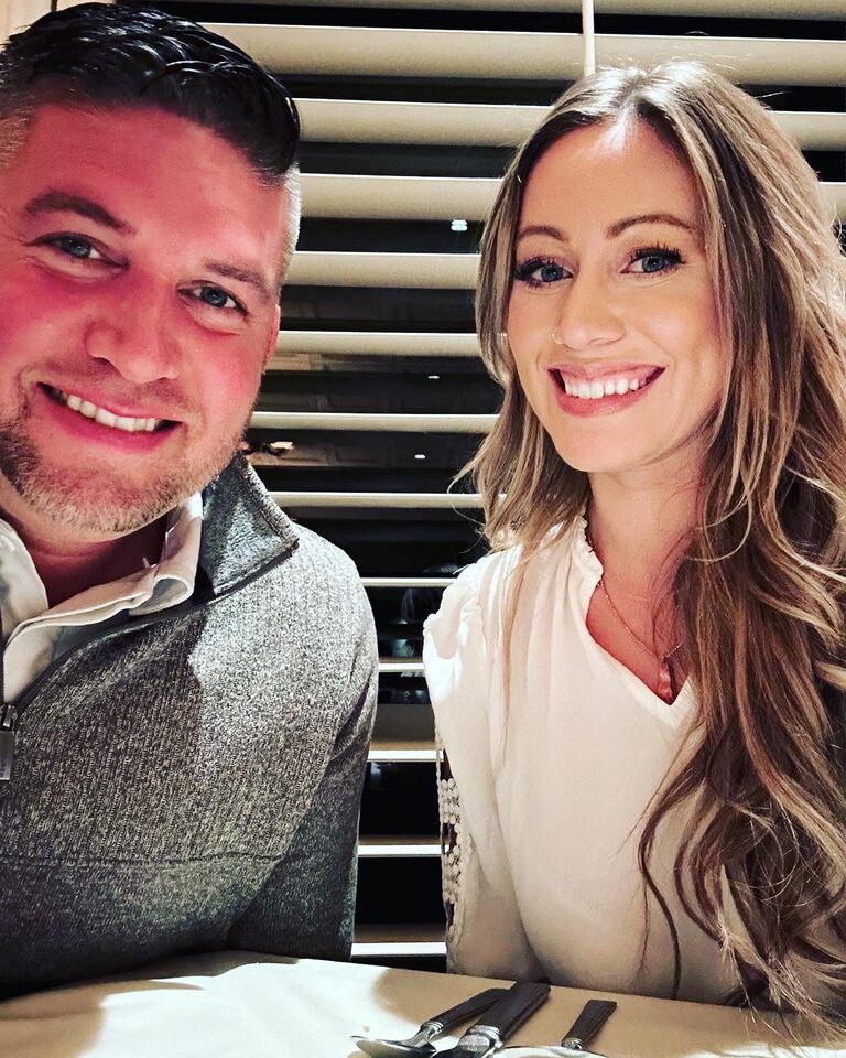 Surprise dinner dates