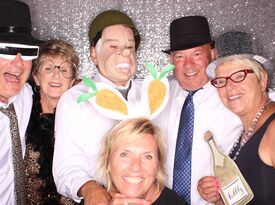 Pixster Photo Booth Rental - Photo Booth - San Diego, CA - Hero Gallery 3
