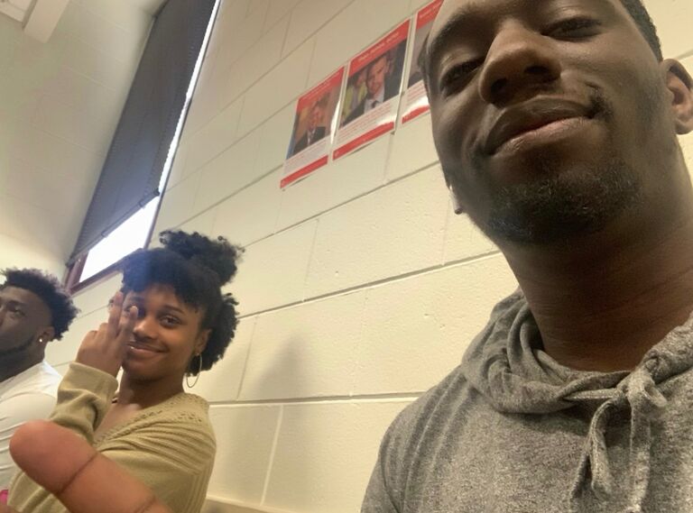 After meeting in an incoming freshman group chat and talking on the phone, MaKayla and Shawn would officially meet on move in day at Valdosta State University. They'd go on to click instantly and even had a handful of classes together! 