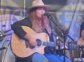 Kimberly Burke Music - Singer Guitarist - Santa Rosa Beach, FL - Hero Gallery 3