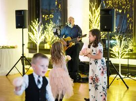 Denny B. | Award-Winning Singer-Guitarist - Singer Guitarist - Chicago, IL - Hero Gallery 3