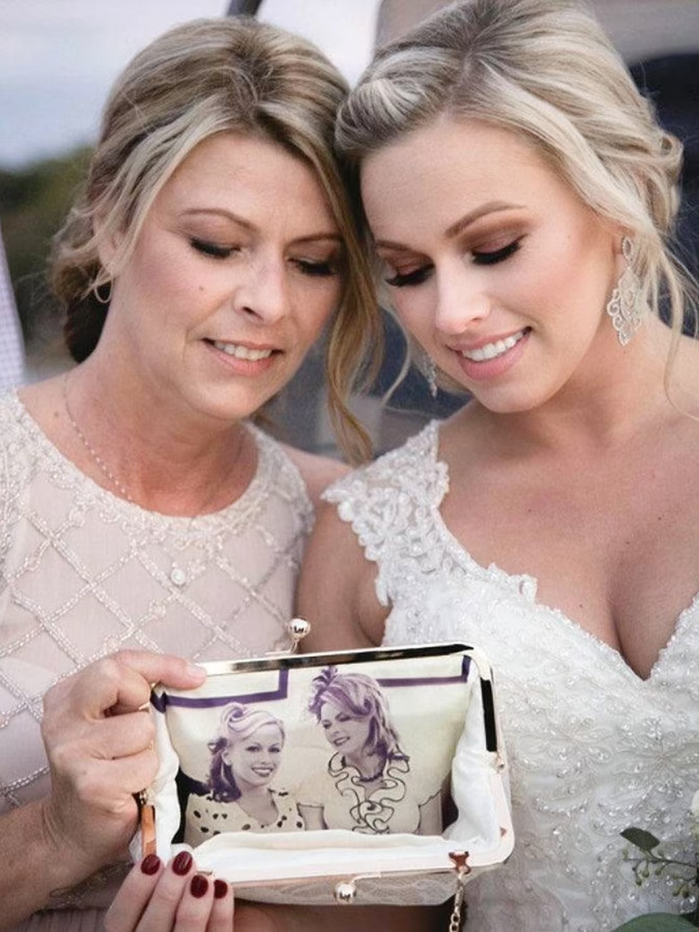 personalized photo purse for the mother of the bride