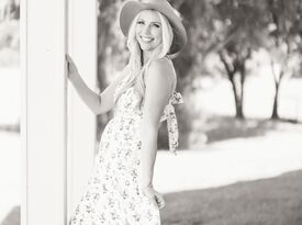 April Rose Music - Singer Guitarist - McKinney, TX - Hero Gallery 4
