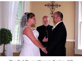 A Perfect Ceremony - Wedding Officiant - Portland, OR - Hero Gallery 1