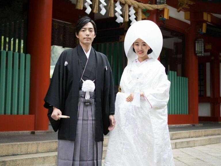 Couple in traditional Japanese wedding attire