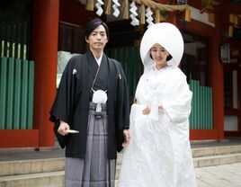 Couple in traditional Japanese wedding attire