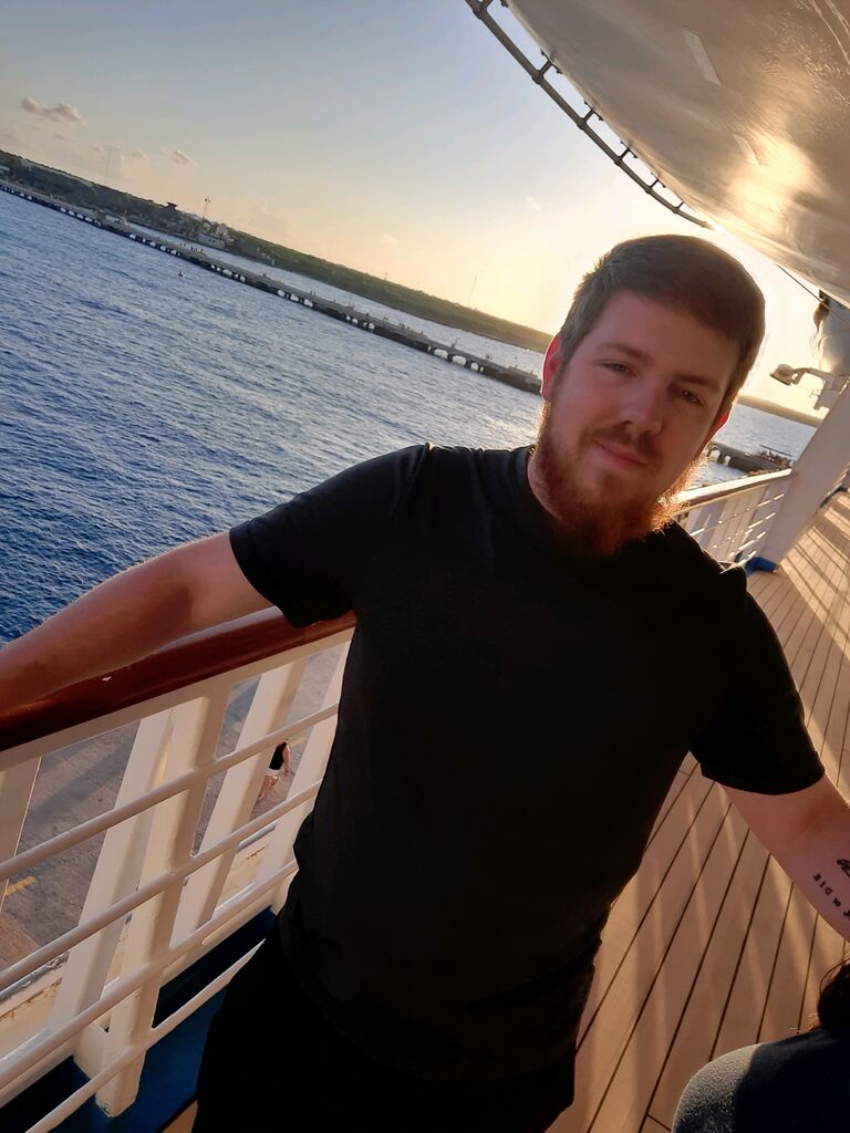 For our 3 year anniversary we went on a cruise with Emily's mom and brother. This is where Josh had proposed ❤️ (while holding the ring over the railing of the boat)