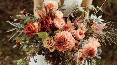 Dried Flower Burnt Orange Corsages, Baby Breath Corsage Bracelet, Dry  Flower Bracelet, Handmade Bridesmaid Wrist Corsages, Mother Bracelet 