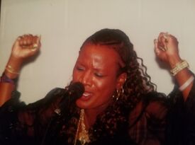 Tanya LaReese - Gospel Singer - Saint Petersburg, FL - Hero Gallery 2