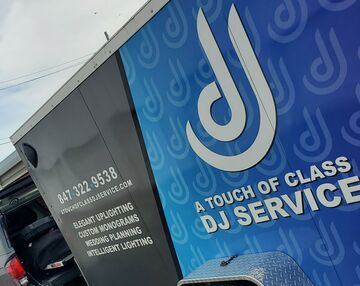 A Touch of Class Dj Service - DJ - Franklin Park, IL - Hero Main