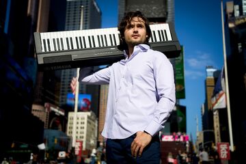 Mikhail Romanov - Jazz Pianist - New York City, NY - Hero Main
