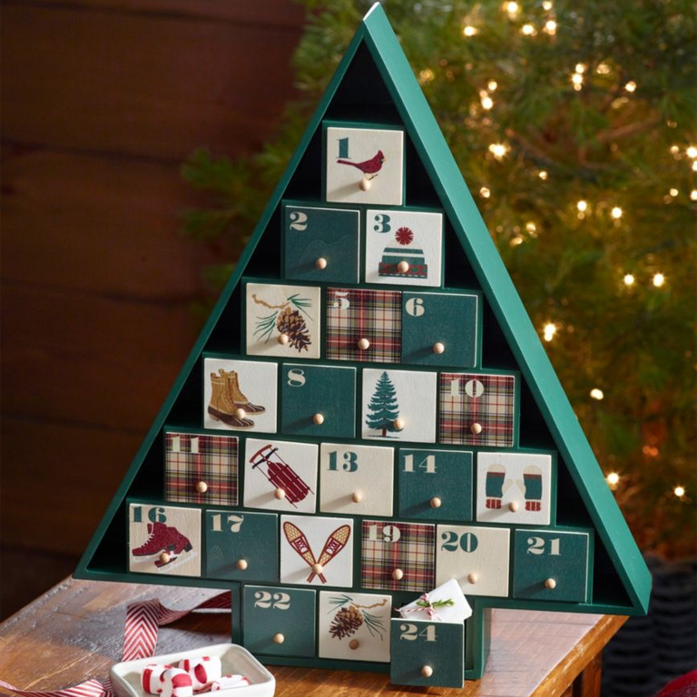 The 12 Best Advent Calendars for Your Fiancé