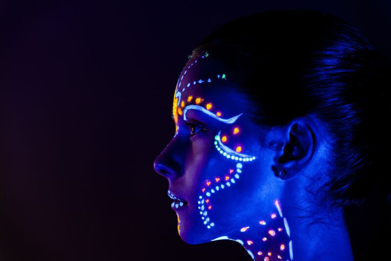 Face painter - neon themed party ideas