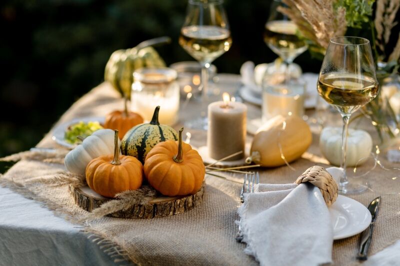 Thanksgiving theme ideas - coastal Thanksgiving