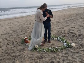 Carlie Cross - Wedding Officiant- Marriage Commiss - Wedding Officiant - Virginia Beach, VA - Hero Gallery 2