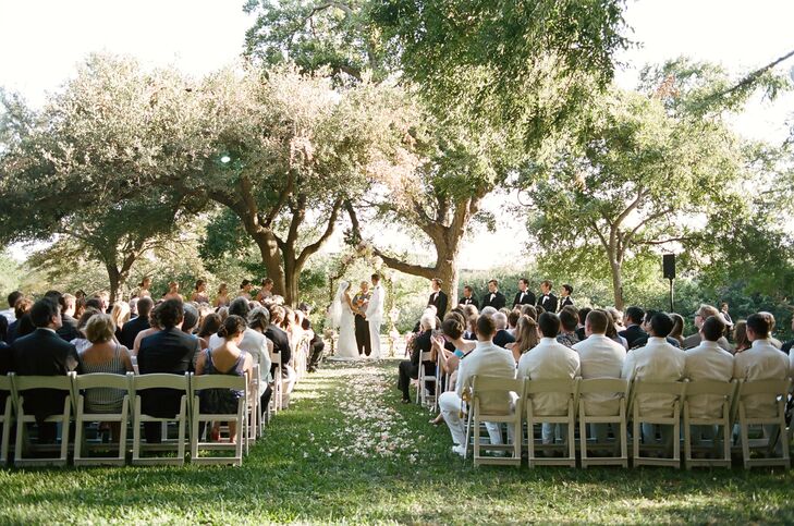 Four Seasons Austin Outdoor Wedding Ceremony