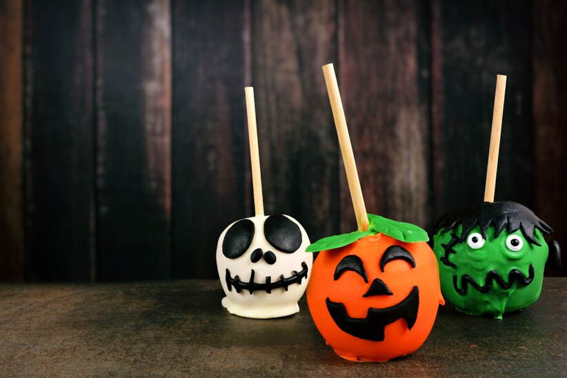 Halloween Candy Apples