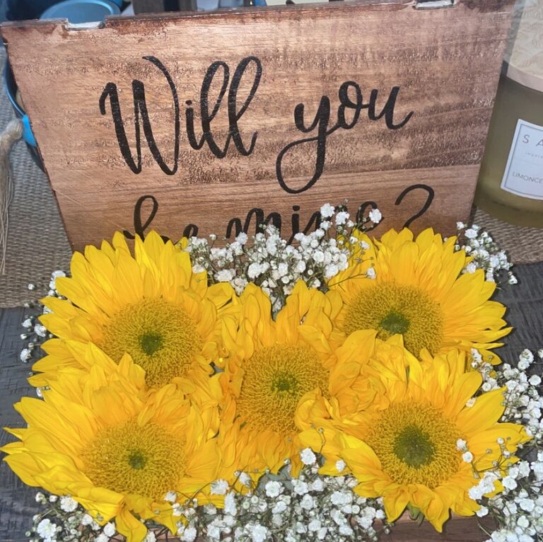 Officially asked me to be his Girlfriend!

FUN FACT: Sunflowers have always been my favorite flower for many reasons. One being, my sweet Annie loved them. 
Also, June 10th is my Nanny's birthday. He has no idea. This day was and is so, so special to me. I just knew my angel sent him for me with her seal of approval of Tomas asking me to be his girlfriend on her birthday.