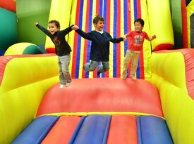 Bounce Inflatable Fun - Party Inflatables - Laredo, TX - Hero Gallery 3