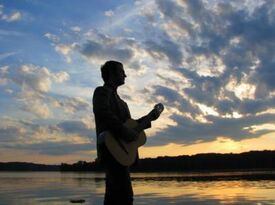 Christopher Wyton - Classical Guitarist - Washington, DC - Hero Gallery 4