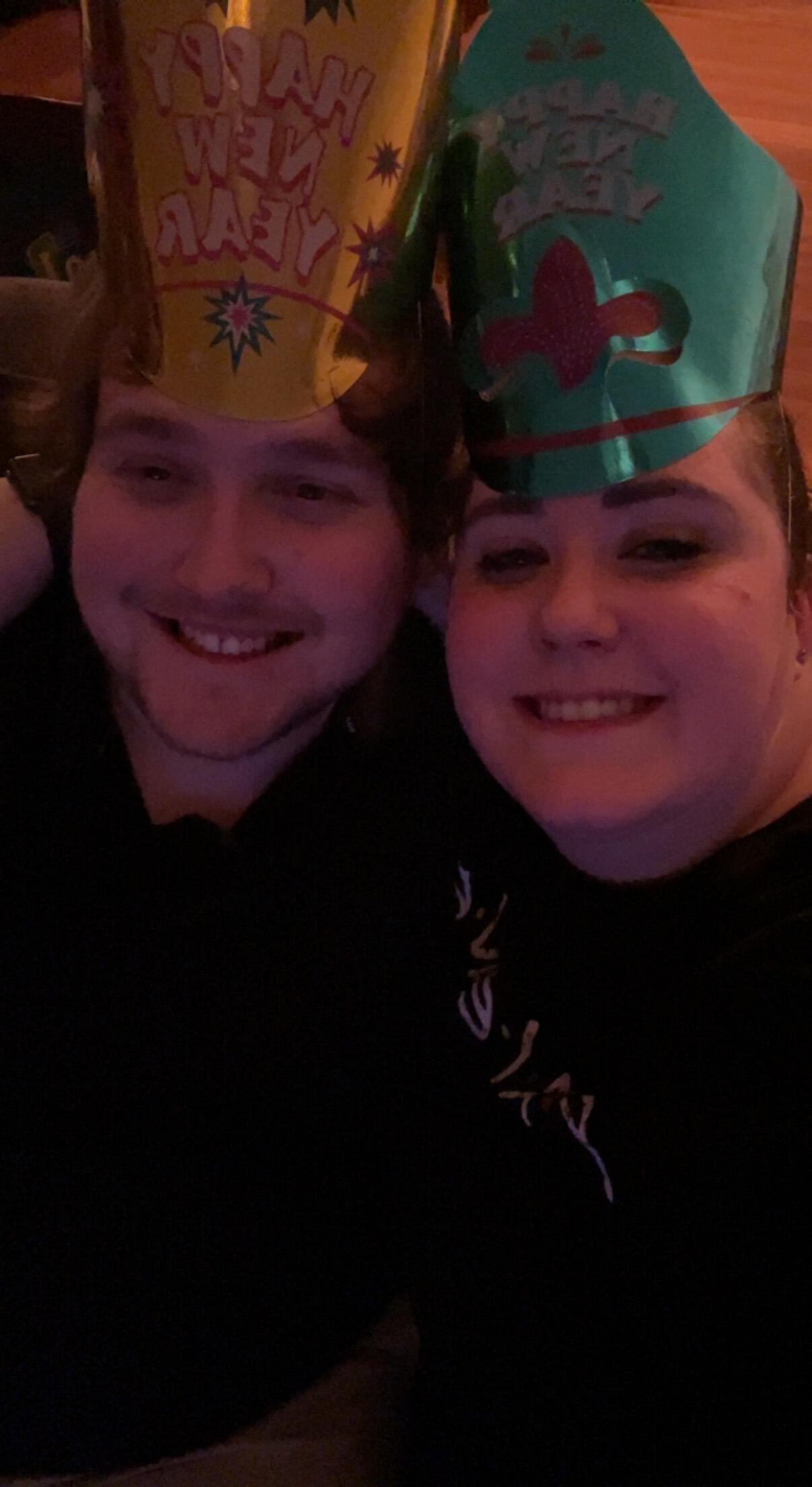 Brett & Sarah celebrated their first New Year's together with their friends and had such an amazing time. 