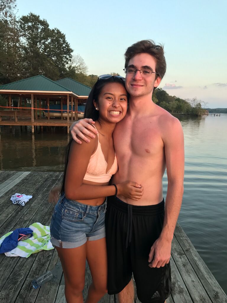 Ian asked Kimmie out on September 28, 2017 and they officially started dating! They would do fun things every weekend like going to the lake with their friends.