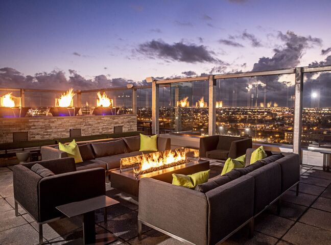 VU Rooftop Bar | Rehearsal Dinners, Bridal Showers & Parties - The Knot