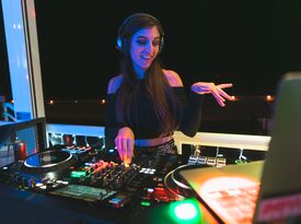 Chrystalline Gold - DJ - Saint Petersburg, FL - Hero Gallery 1