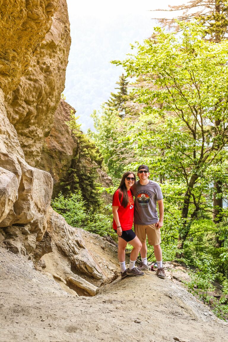 After traveling across Missouri, we continue on to Tennessee to enjoy the Great Smoky Mountains! The plan was to take the dogs on hikes, but the rain disagreed! 