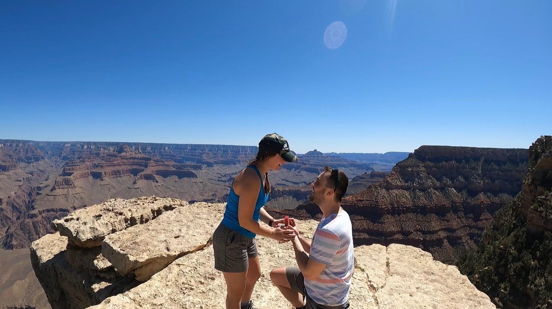 Peter proposes at the Grand Canyon <3