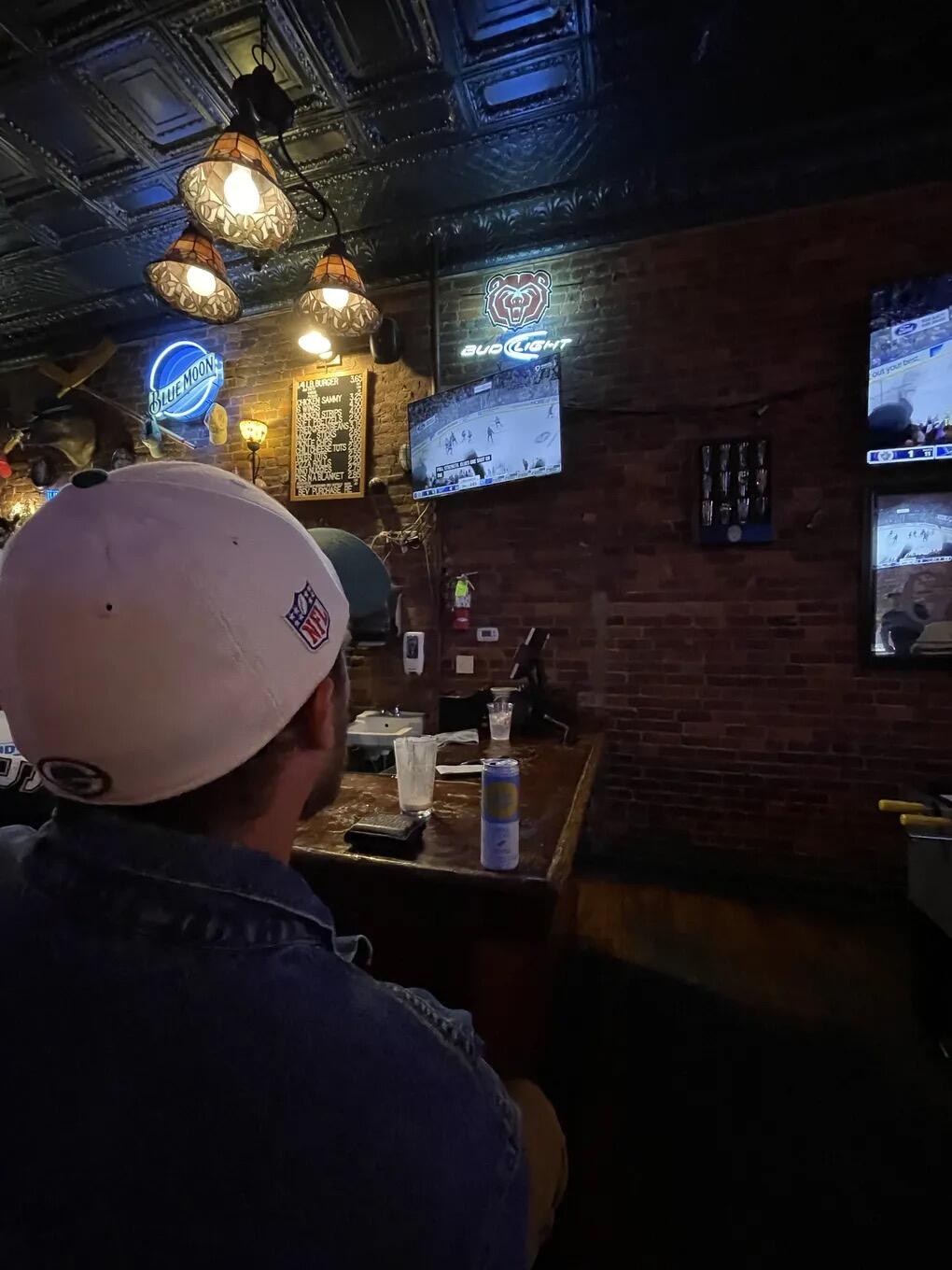 Nathan took Hannah out to dinner for her birthday then introduced her to hockey for the first time. After that, the two failed to get out of their escape room in time but they did learn they were a great team!