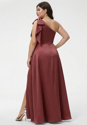 Celebrate love and friendship in the JJ's House Kadence A-line One Shoulder Satin Bridesmaid Dress! Designed to complement any wedding theme with its elegant details and a flattering silhouette, this gorgeous outfit ensures you look stunning while standing by the bride's side on her unforgettable day.